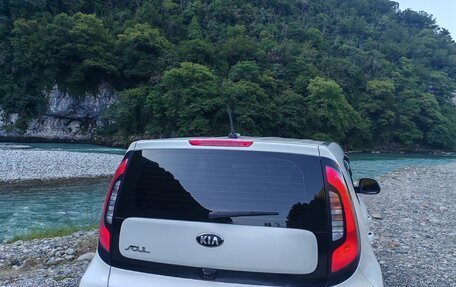 KIA Soul II рестайлинг, 2019 год, 2 000 000 рублей, 17 фотография