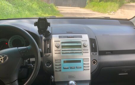 Toyota Corolla Verso I, 2007 год, 770 000 рублей, 16 фотография