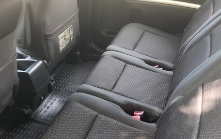 Toyota Corolla Verso I, 2007 год, 770 000 рублей, 17 фотография