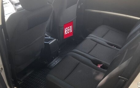 Toyota Corolla Verso I, 2007 год, 770 000 рублей, 20 фотография