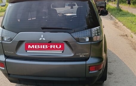 Mitsubishi Outlander III рестайлинг 3, 2010 год, 1 000 070 рублей, 4 фотография