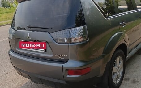 Mitsubishi Outlander III рестайлинг 3, 2010 год, 1 000 070 рублей, 10 фотография