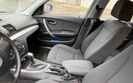 BMW 1 серия, 2011 год, 1 150 000 рублей, 8 фотография