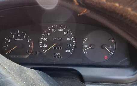 Toyota Corona IX (T190), 1993 год, 250 000 рублей, 1 фотография