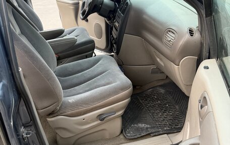 Dodge Caravan IV, 2002 год, 435 000 рублей, 23 фотография