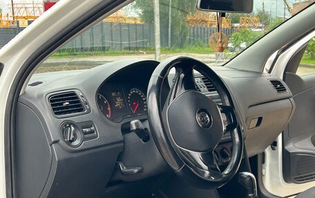 Volkswagen Polo VI (EU Market), 2017 год, 1 200 000 рублей, 13 фотография
