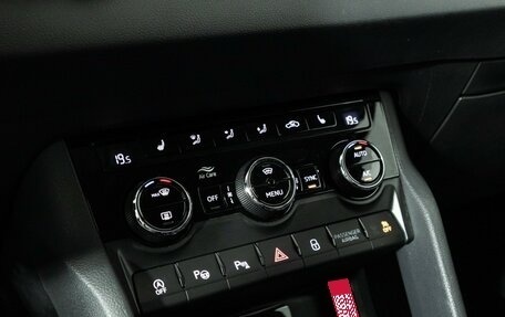 Skoda Karoq I, 2021 год, 2 550 000 рублей, 19 фотография