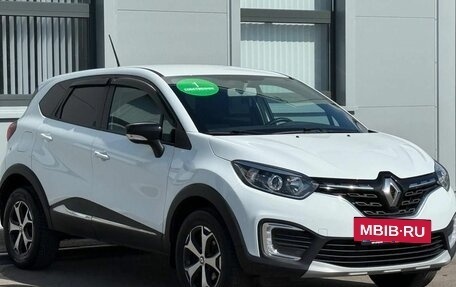 Renault Kaptur I рестайлинг, 2020 год, 1 390 000 рублей, 3 фотография