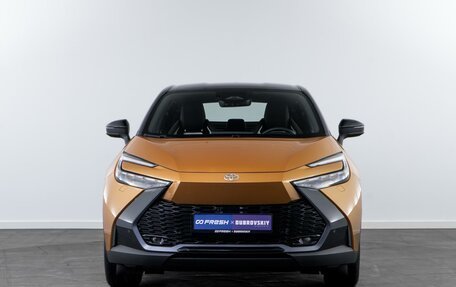 Toyota C-HR, 2024 год, 4 990 000 рублей, 3 фотография