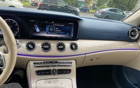 Mercedes-Benz E-Класс, 2019 год, 4 999 000 рублей, 12 фотография