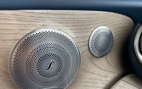 Mercedes-Benz E-Класс, 2019 год, 4 999 000 рублей, 20 фотография