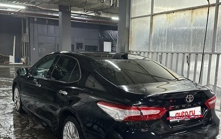 Toyota Camry, 2018 год, 2 570 000 рублей, 5 фотография