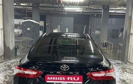 Toyota Camry, 2018 год, 2 570 000 рублей, 6 фотография