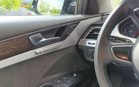 Audi A8, 2016 год, 3 300 000 рублей, 9 фотография