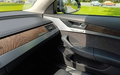 Audi A8, 2016 год, 3 300 000 рублей, 5 фотография
