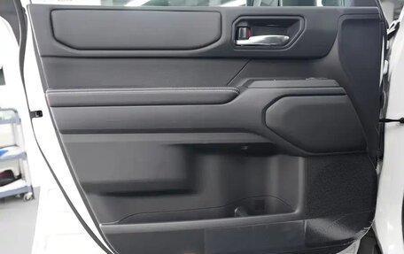 Toyota Land Cruiser Prado, 2025 год, 7 817 013 рублей, 9 фотография