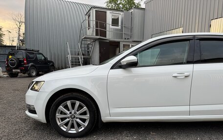 Skoda Octavia, 2017 год, 1 380 000 рублей, 10 фотография