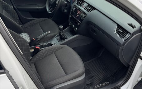 Skoda Octavia, 2017 год, 1 380 000 рублей, 22 фотография