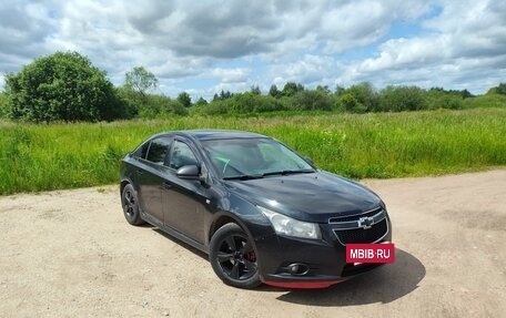Chevrolet Cruze II, 2010 год, 799 000 рублей, 8 фотография