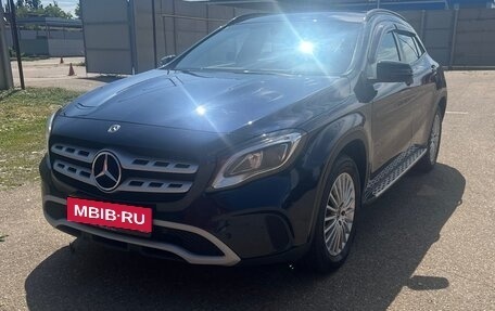 Mercedes-Benz GLA, 2018 год, 2 500 000 рублей, 1 фотография
