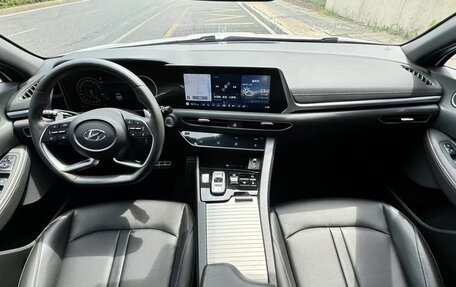 Hyundai Sonata VIII, 2022 год, 1 560 013 рублей, 8 фотография
