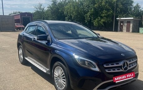 Mercedes-Benz GLA, 2018 год, 2 500 000 рублей, 2 фотография