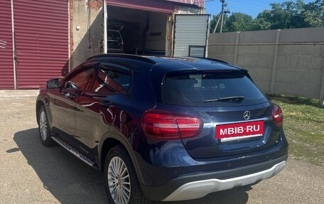 Mercedes-Benz GLA, 2018 год, 2 500 000 рублей, 4 фотография