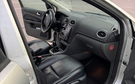 Ford Focus II рестайлинг, 2005 год, 390 000 рублей, 14 фотография