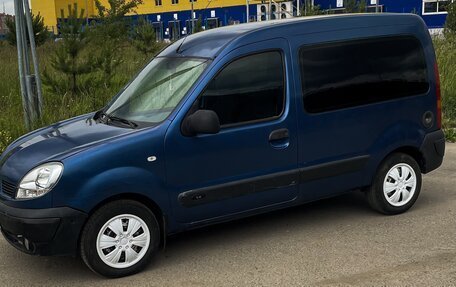 Renault Kangoo II рестайлинг, 2005 год, 349 000 рублей, 3 фотография