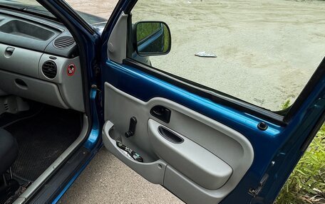 Renault Kangoo II рестайлинг, 2005 год, 349 000 рублей, 19 фотография