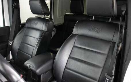 Jeep Wrangler, 2013 год, 2 850 000 рублей, 12 фотография