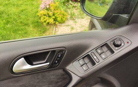 Volkswagen Tiguan I, 2016 год, 1 550 000 рублей, 13 фотография