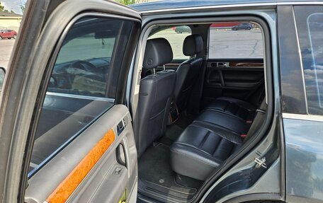 Volkswagen Touareg III, 2003 год, 1 200 000 рублей, 10 фотография