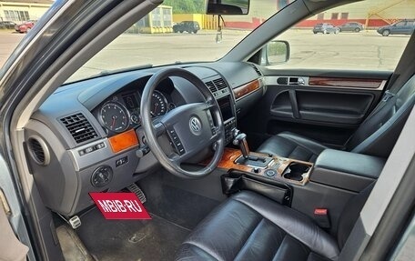 Volkswagen Touareg III, 2003 год, 1 200 000 рублей, 9 фотография