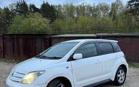 Toyota Ist II, 2002 год, 500 000 рублей, 15 фотография