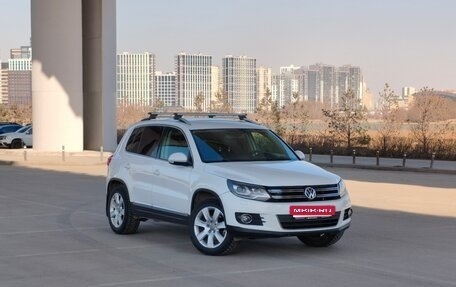 Volkswagen Tiguan I, 2011 год, 1 400 000 рублей, 2 фотография