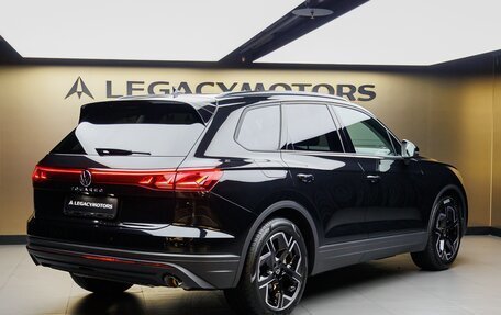 Volkswagen Touareg III, 2024 год, 11 850 000 рублей, 7 фотография