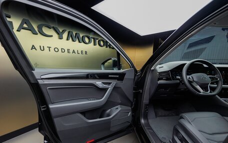 Volkswagen Touareg III, 2024 год, 11 850 000 рублей, 12 фотография