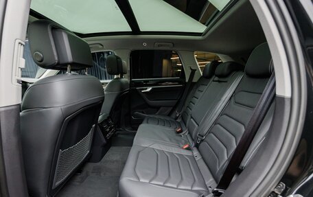 Volkswagen Touareg III, 2024 год, 11 850 000 рублей, 32 фотография