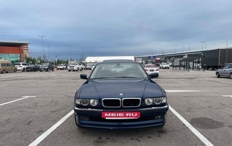 BMW 7 серия, 2001 год, 1 350 000 рублей, 9 фотография