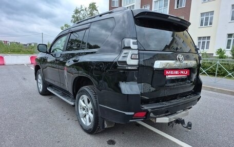 Toyota Land Cruiser Prado 150 рестайлинг 2, 2019 год, 5 150 000 рублей, 3 фотография