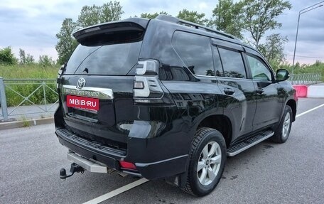Toyota Land Cruiser Prado 150 рестайлинг 2, 2019 год, 5 150 000 рублей, 4 фотография