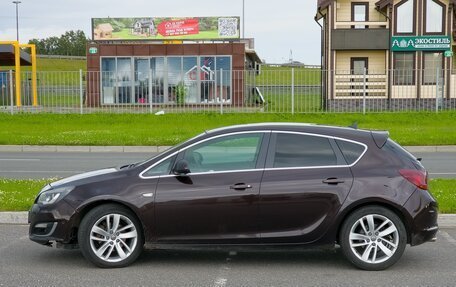 Opel Astra J, 2014 год, 900 000 рублей, 6 фотография