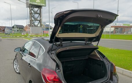 Opel Astra J, 2014 год, 900 000 рублей, 8 фотография