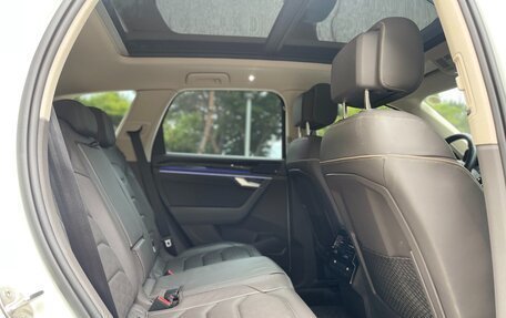 Volkswagen Touareg III, 2022 год, 4 820 013 рублей, 14 фотография