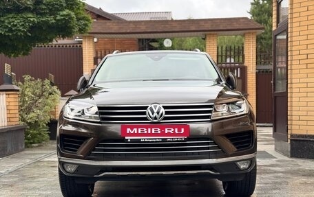 Volkswagen Touareg III, 2016 год, 3 680 000 рублей, 2 фотография