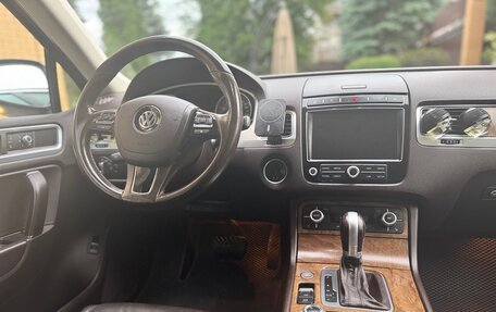 Volkswagen Touareg III, 2016 год, 3 680 000 рублей, 10 фотография