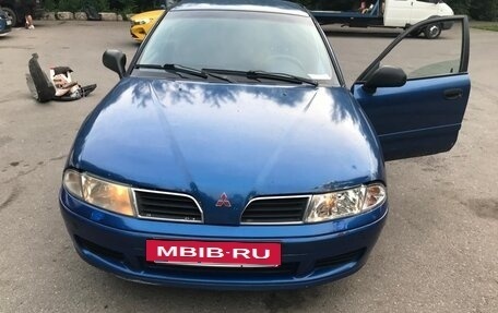 Mitsubishi Carisma I, 2000 год, 180 000 рублей, 7 фотография
