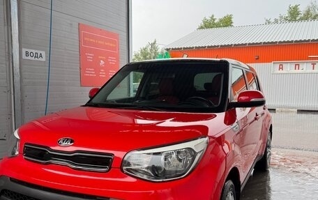 KIA Soul II рестайлинг, 2017 год, 1 285 000 рублей, 2 фотография
