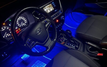 Hyundai Solaris II рестайлинг, 2017 год, 1 550 000 рублей, 4 фотография